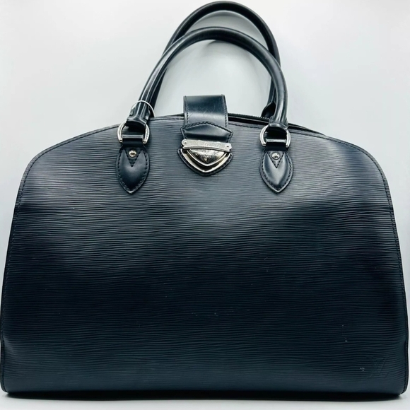 Louis Vuitton Handbags - LOUIS VUITTON Black Epi Leather Pont Neuf Handbag